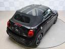 ジョンクーパーワークス　コンバーチブル　禁煙１オーナー　ＪＣＷ１８ＡＷ　３Ｄデザイン製前後カーボンスポイラー　ユニオンジャックソフトトップ　アダプティブＬＥＤヘッドライト　イルミネーテッドダッシュ　ＨＤＤナビ　バックカメラ　パークアシスト（73枚目）