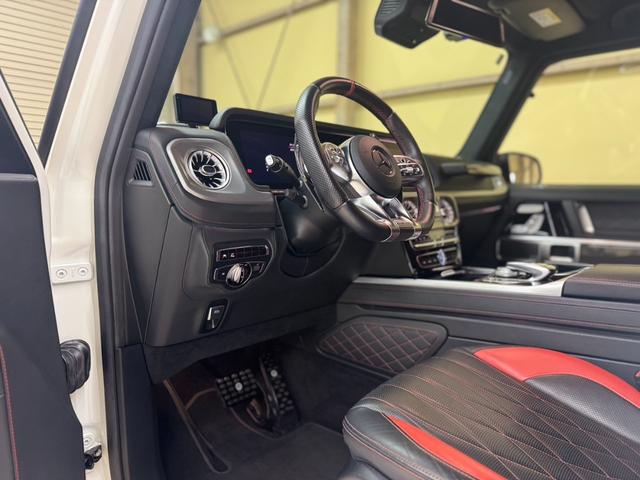 Ｇクラス Ｇ６３　エディション１　１００台限定車　ナイトＰＫＧ　ＡＭＧ２２インチＡＷ　専用デザインシートシートヒーター＆ベンチレーター　サンルーフ　ＡＣルーバーアンビエントライト　デジタルインナーミラー（7枚目）