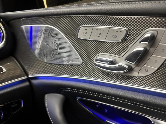 ＣＬＳクラス ＣＬＳ５３　４マチック＋　パナメリカーナグリル　２０インチアルミ　黒革　ヒーター＆ベンチレーター　ダイナミックシート　サンルーフ　純正ナビ　フルセグＴＶ　ＣａｒＰｌａｙ　Ｂｕｒｍｅｓｔｅｒ　ＨＵＤ　ＡＭＧエアロ（12枚目）