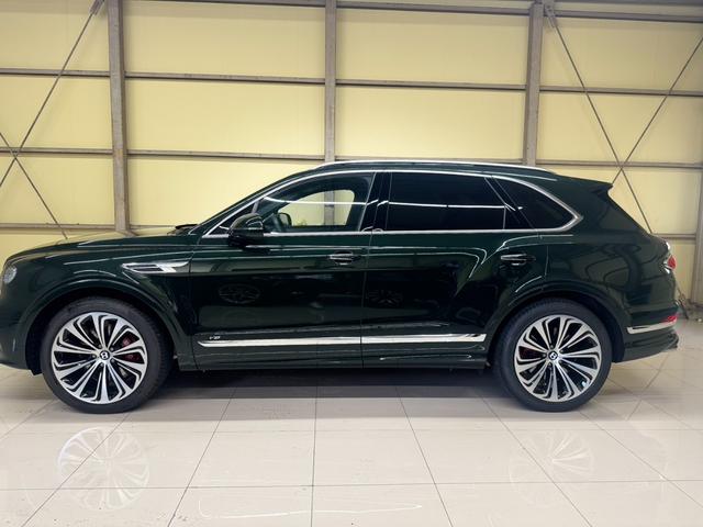 ベンテイガ Ｖ８　左ハンドル　マリナードライビングスペック　２２インチＡＷ　パノラマルーフ（5枚目）