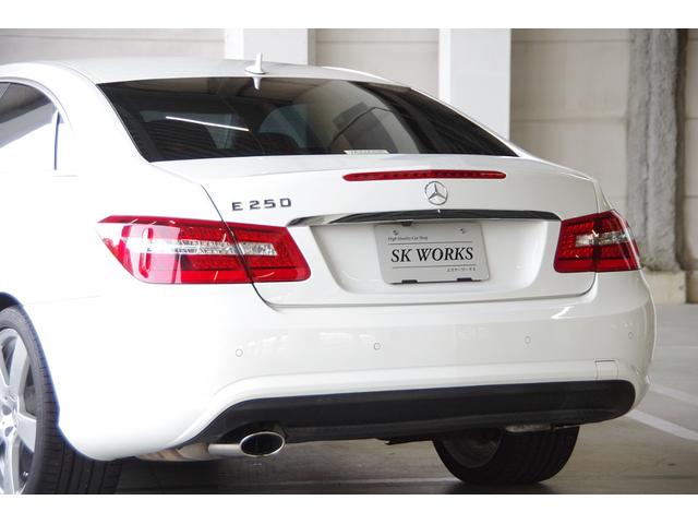 Ｅクラス Ｅ２５０　ブルーエフィシェンシー　クーペ　ＡＭＧスポーツＰＫＧ・レーダーセーフティＰＫＧ・ダイナミックハンドリングＰＫＧ・純正ナビ・地デジ・Ｂカメラ・Ｂｌｕｅｔｏｏｔｈオーディオ・ボディコーティング施工済（5枚目）