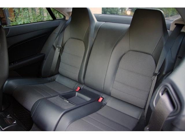 Ｅクラス Ｅ２５０　ブルーエフィシェンシー　クーペ　ＡＭＧスポーツＰＫＧ・レーダーセーフティＰＫＧ・ダイナミックハンドリングＰＫＧ・純正ナビ・地デジ・Ｂカメラ・Ｂｌｕｅｔｏｏｔｈオーディオ・ボディコーティング施工済（17枚目）