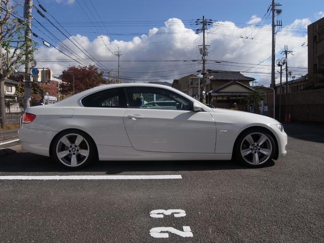 335i サンルーフ 黒革シート 純正18インチAW 1(3枚目)