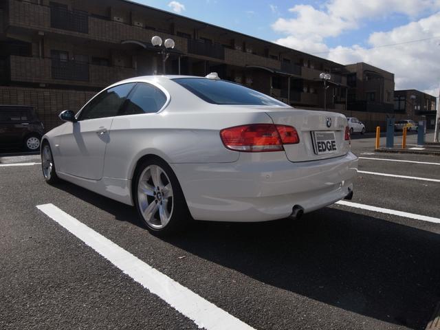335i サンルーフ 黒革シート 純正18インチAW 1(9枚目)