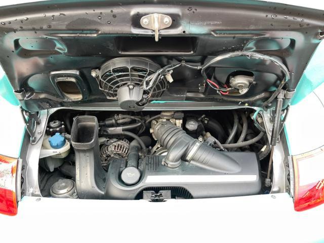 2021人気新作 ポルシェ911純正 フロントフェンダー 左側 カウル