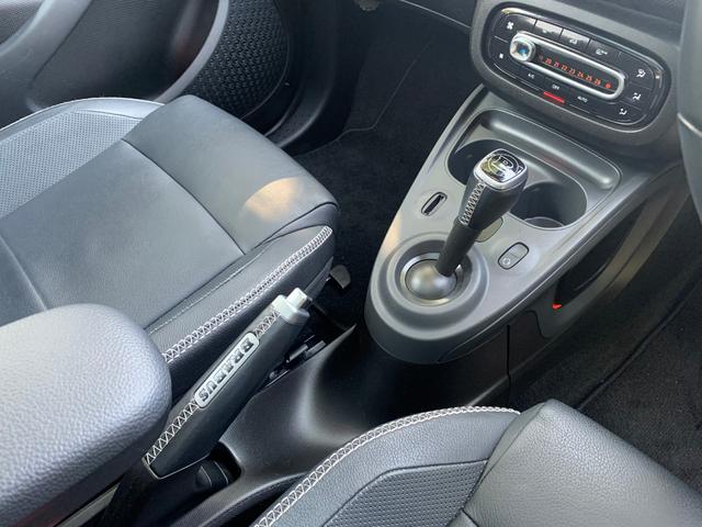 BRABUS エクスクルーシブ(14枚目)