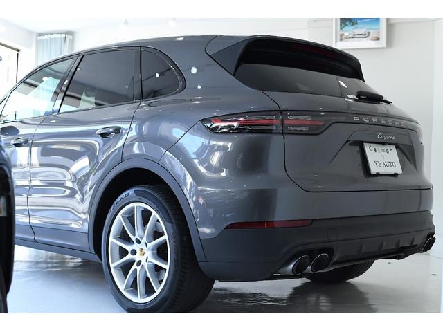 カイエン スポーツクロノパッケージ　スポーツクロノＰＫＧ　禁煙　スポーツテールパイプ　インストルメントダイヤル　社外ＴＶチューナー　スペアキー（4枚目）