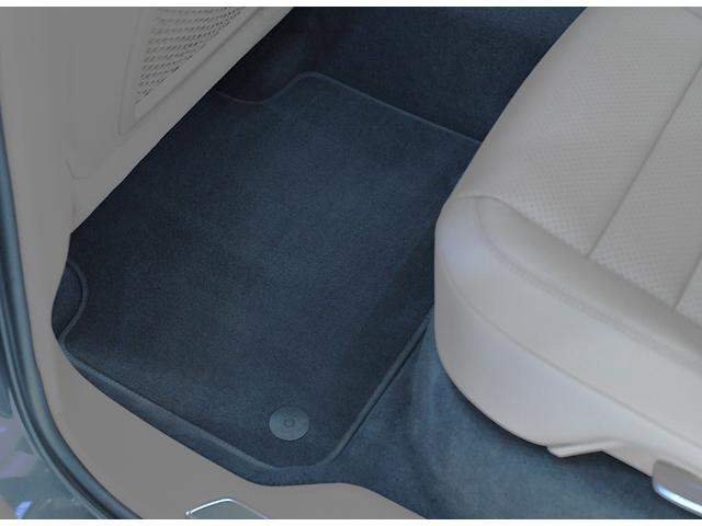 カイエン スポーツクロノパッケージ　スポーツクロノＰＫＧ　禁煙　スポーツテールパイプ　インストルメントダイヤル　社外ＴＶチューナー　スペアキー（23枚目）