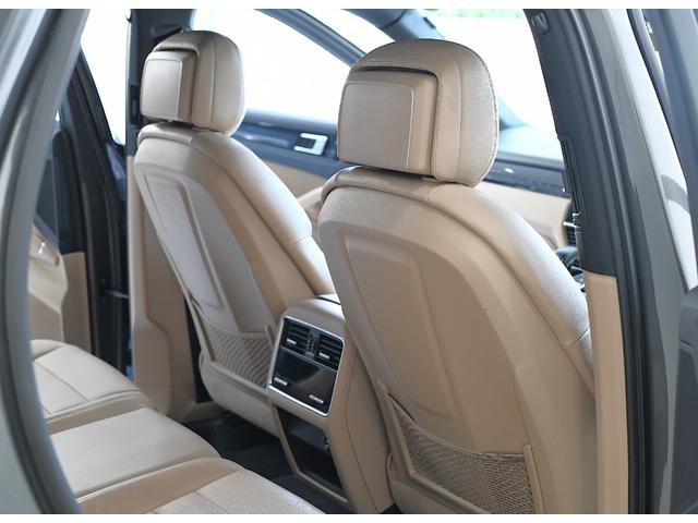 カイエン スポーツクロノパッケージ　スポーツクロノＰＫＧ　禁煙　スポーツテールパイプ　インストルメントダイヤル　社外ＴＶチューナー　スペアキー（28枚目）