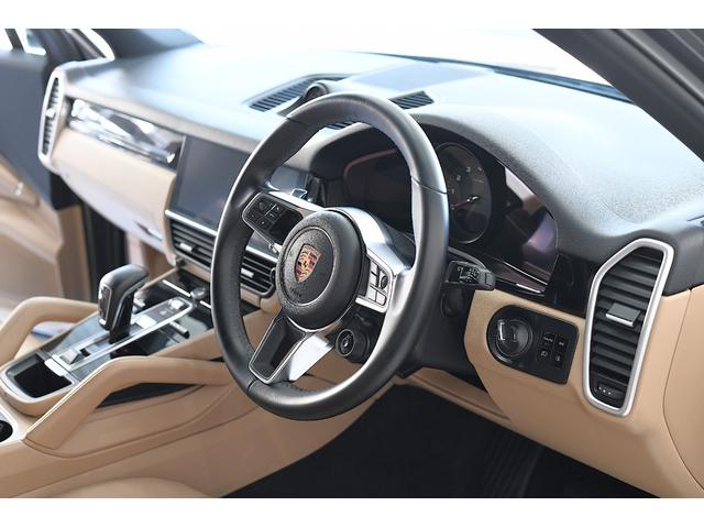 カイエン スポーツクロノパッケージ　スポーツクロノＰＫＧ　禁煙　スポーツテールパイプ　インストルメントダイヤル　社外ＴＶチューナー　スペアキー（39枚目）