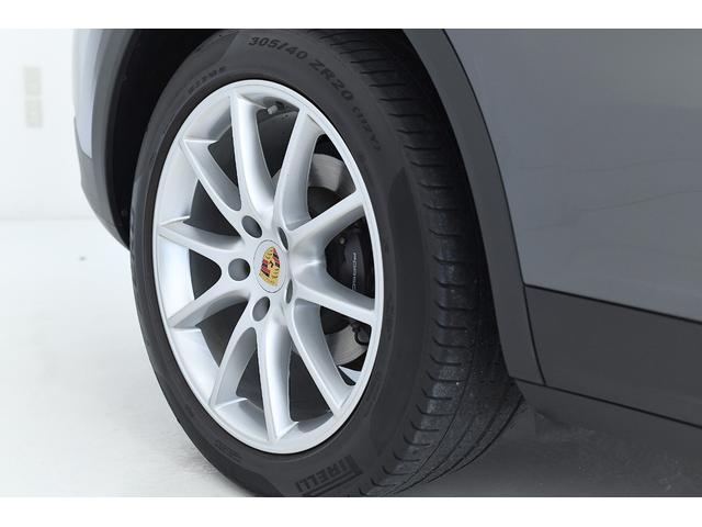 カイエン スポーツクロノパッケージ　スポーツクロノＰＫＧ　禁煙　スポーツテールパイプ　インストルメントダイヤル　社外ＴＶチューナー　スペアキー（57枚目）