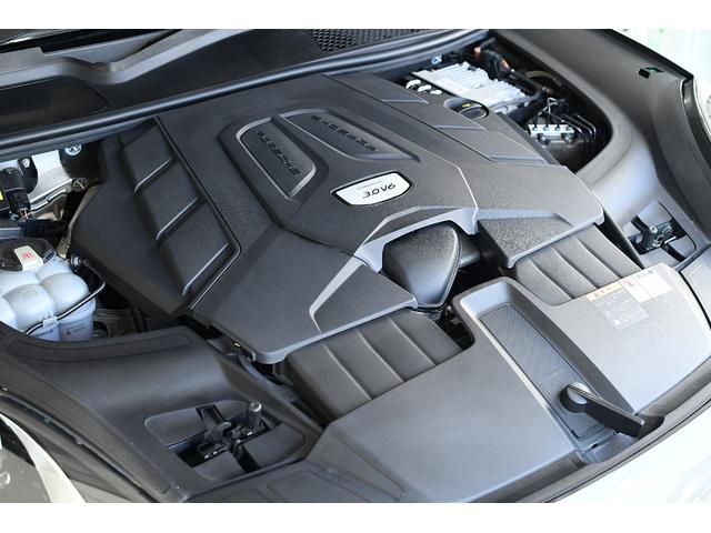 カイエン スポーツクロノパッケージ　スポーツクロノＰＫＧ　禁煙　スポーツテールパイプ　インストルメントダイヤル　社外ＴＶチューナー　スペアキー（63枚目）