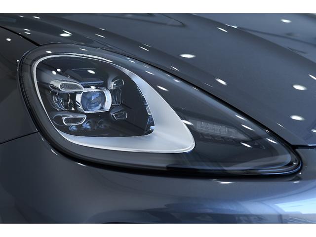 カイエン スポーツクロノパッケージ　スポーツクロノＰＫＧ　禁煙　スポーツテールパイプ　インストルメントダイヤル　社外ＴＶチューナー　スペアキー（64枚目）