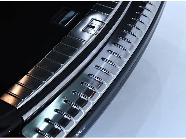 カイエン ベースグレード　右ハンドル　２０２２年製ミシュランタイヤ　禁煙　室内保管　ＥＴＣ　ナビ　リアアルミスキッドプレート（38枚目）