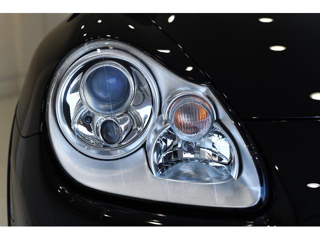 カイエン ベースグレード　右ハンドル　２０２２年製ミシュランタイヤ　禁煙　室内保管　ＥＴＣ　ナビ　リアアルミスキッドプレート（43枚目）