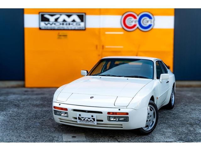 ９４４ ９４４Ｓ２　右ハンドル　５速ＭＴ　サンルーフ　椅子上下電動操作部可動（10枚目）