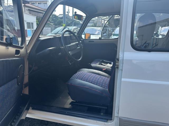 ４ ＧＴＬ　★新品グリル交換済み★新品ヘッドライトレンズ交換済み★ホイール塗装済み★Ａ／Ｃ完備★（7枚目）