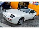 PORSCHE 944