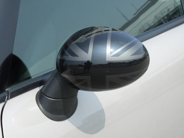 ＭＩＮＩ クーパー　ベーカーストリート　弊社ユーザー様買取・特別限定仕様車・専用ボディーカラー・専用装備品・ＰＯＤＩＵＭ製ダウンサス・ブラックヘッドライト＆テールランプリング・可倒式アームレスト・１６ｉｎＡＷ・ショートアンテナ・ＥＴＣ（36枚目）