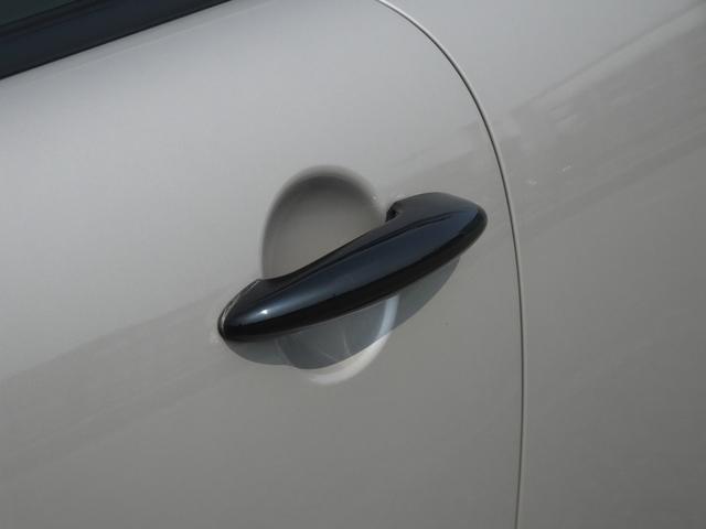 ＭＩＮＩ クーパー　ベーカーストリート　弊社ユーザー様買取・特別限定仕様車・専用ボディーカラー・専用装備品・ＰＯＤＩＵＭ製ダウンサス・ブラックヘッドライト＆テールランプリング・可倒式アームレスト・１６ｉｎＡＷ・ショートアンテナ・ＥＴＣ（37枚目）