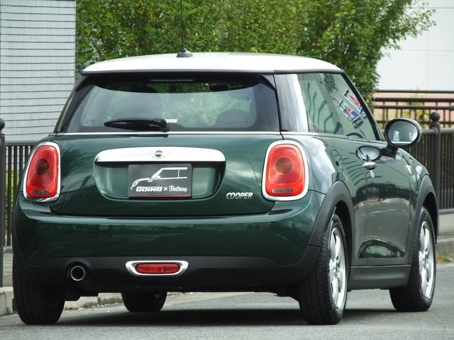 ＭＩＮＩ クーパー　ＫＥＮＷＯＯＤ製前後ドラレコ・ユニオンジャックサイドミラーカバー・ホワイトルーフ・純正１５インチアルミホイール・ロングアンテナ・メッキトランクリッド・ヘッドライトコーティング済み・ＥＴＣ（8枚目）