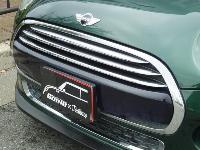 ＭＩＮＩ クーパー　ＫＥＮＷＯＯＤ製前後ドラレコ・ユニオンジャックサイドミラーカバー・ホワイトルーフ・純正１５インチアルミホイール・ロングアンテナ・メッキトランクリッド・ヘッドライトコーティング済み・ＥＴＣ（25枚目）