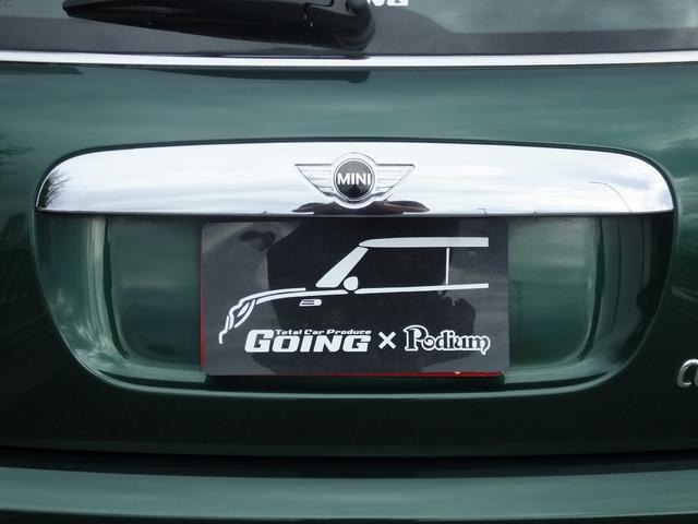 ＭＩＮＩ クーパー　ＫＥＮＷＯＯＤ製前後ドラレコ・ユニオンジャックサイドミラーカバー・ホワイトルーフ・純正１５インチアルミホイール・ロングアンテナ・メッキトランクリッド・ヘッドライトコーティング済み・ＥＴＣ（40枚目）