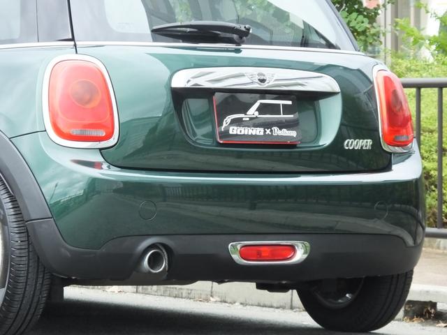 ＭＩＮＩ クーパー　ＫＥＮＷＯＯＤ製前後ドラレコ・ユニオンジャックサイドミラーカバー・ホワイトルーフ・純正１５インチアルミホイール・ロングアンテナ・メッキトランクリッド・ヘッドライトコーティング済み・ＥＴＣ（43枚目）