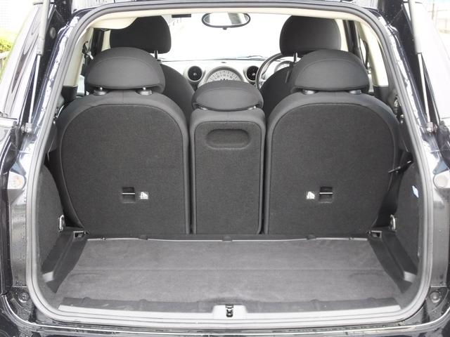 ＭＩＮＩ クーパーＳ　クロスオーバー　ＪＣＷ仕様・６ＭＴ・ＪＣＷフルエアロ・ＪＣＷ１８インチアルミホイール・メッキ部ブラックアウトカスタム・インナーブラックヘッドライト・ブルーステッチシート・可倒式アームレスト・ショートアンテナ・ＥＴＣ（73枚目）