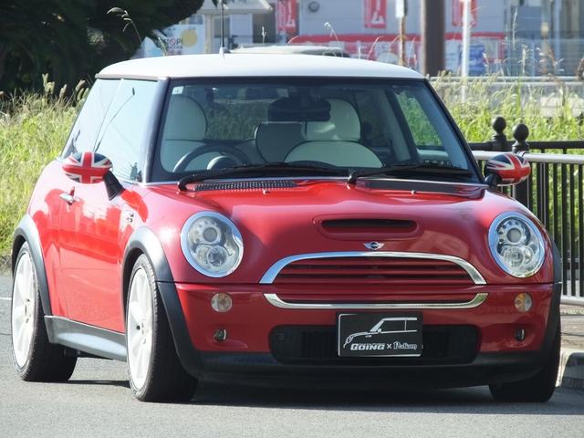 ＭＩＮＩ クーパーＳ　オートマフルオーバーホール済・弊社ユーザー様買取・ＣＡＢＡＮＡ製シートカバー・ＥＣＬＩＰＳフリップアップナビ・バックカメラ・セルスター製前後ドラレコ機能付きデジタルインナーミラー・１７ｉｎＡＷ・ＥＴＣ（13枚目）