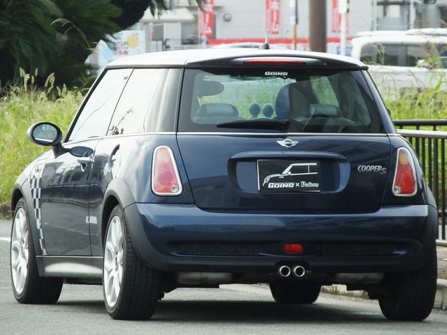 MINI クーパーS チェックメイト 弊社エンドユーザー様車両・特別限定仕様車・専用ボディーカラー・専用ハーフレザーシート・専用インテリアカラー・専用インテリアパネル・専用17インチアルミホイール・ショートアンテナ・ETC(6枚目)