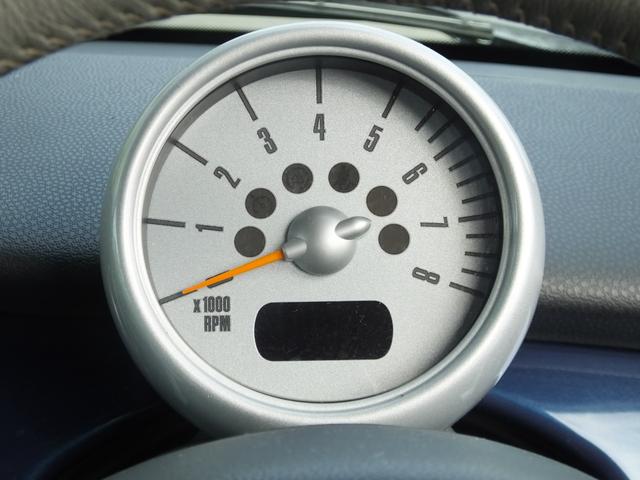 MINI クーパーS チェックメイト 弊社エンドユーザー様車両・特別限定仕様車・専用ボディーカラー・専用ハーフレザーシート・専用インテリアカラー・専用インテリアパネル・専用17インチアルミホイール・ショートアンテナ・ETC(66枚目)