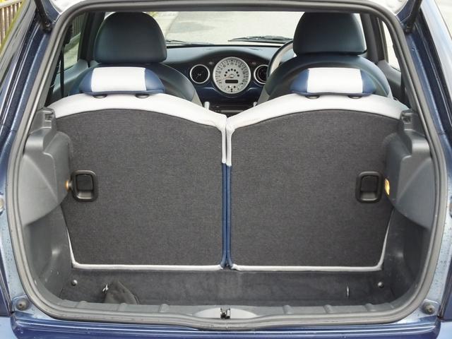 MINI クーパーS チェックメイト 弊社エンドユーザー様車両・特別限定仕様車・専用ボディーカラー・専用ハーフレザーシート・専用インテリアカラー・専用インテリアパネル・専用17インチアルミホイール・ショートアンテナ・ETC(75枚目)