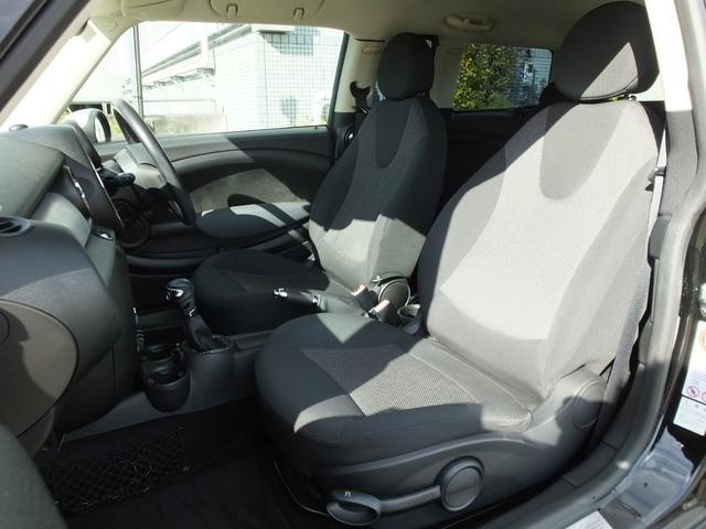 ＭＩＮＩ クーパー　クラブマン　新品ＰＯＤＩＵＭオリジナルリフトアップキット・新品ヘッドライトレンズ・ヘッドライトインナーチッピング塗装・新品ブロックタイヤ・１５ｉｎブラックホイール・ナビバックカメラ・可倒式ショートアンテナ・ＥＴＣ（57枚目）