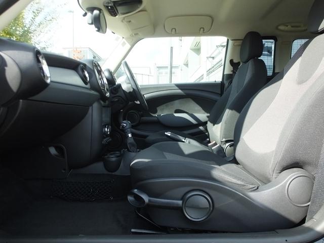 ＭＩＮＩ クーパー　クラブマン　新品ＰＯＤＩＵＭオリジナルリフトアップキット・新品ヘッドライトレンズ・ヘッドライトインナーチッピング塗装・新品ブロックタイヤ・１５ｉｎブラックホイール・ナビバックカメラ・可倒式ショートアンテナ・ＥＴＣ（58枚目）