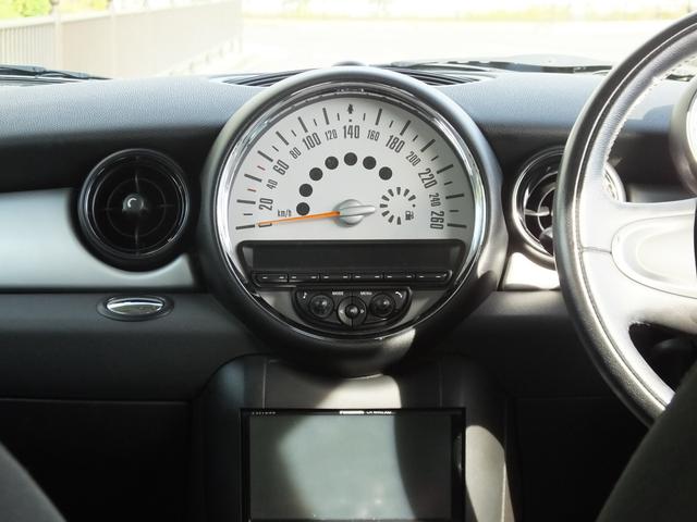 ＭＩＮＩ クーパー　クラブマン　新品ＰＯＤＩＵＭオリジナルリフトアップキット・新品ヘッドライトレンズ・ヘッドライトインナーチッピング塗装・新品ブロックタイヤ・１５ｉｎブラックホイール・ナビバックカメラ・可倒式ショートアンテナ・ＥＴＣ（61枚目）