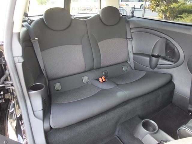 ＭＩＮＩ クーパー　クラブマン　新品ＰＯＤＩＵＭオリジナルリフトアップキット・新品ヘッドライトレンズ・ヘッドライトインナーチッピング塗装・新品ブロックタイヤ・１５ｉｎブラックホイール・ナビバックカメラ・可倒式ショートアンテナ・ＥＴＣ（71枚目）