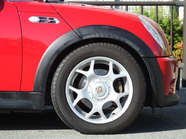 ＭＩＮＩ クーパーＳ　ユピテル製前後ドライブレコーダー・ユニオンジャックルームミラーカバー・メッキサイドミラーカバー・カーボン柄インテリアパネル・可倒式ロングアンテナ・１６インチアルミホイール・ＥＴＣ（15枚目）