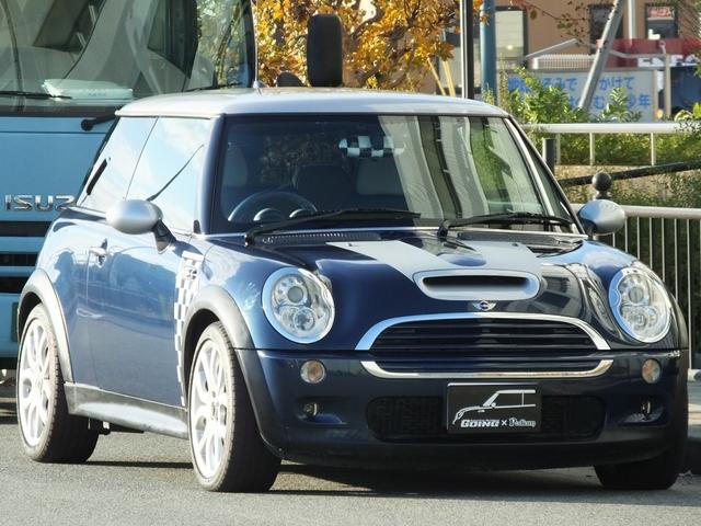 ＭＩＮＩ クーパーＳ　チェックメイト　特別限定仕様車・クロノメーターパッケージ・専用装備品・ｃａｒｒｏｚｚｅｒｉａ製Ｂｌｕｅｔｏｏｔｈ接続対応地デジナビ・バックカメラ・チェッカールームミラーカバー・１７ｉｎＡＷ・ボンネットデカール・ＥＴＣ（12枚目）