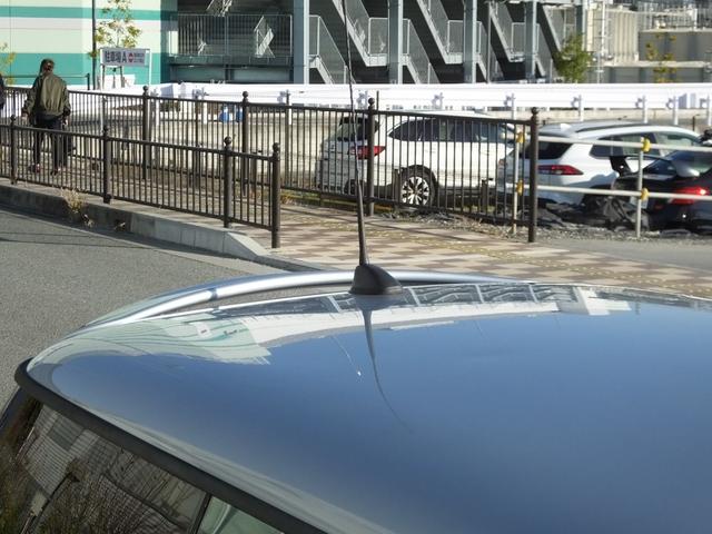 ＭＩＮＩ クーパーＳ　チェックメイト　特別限定仕様車・クロノメーターパッケージ・専用装備品・ｃａｒｒｏｚｚｅｒｉａ製Ｂｌｕｅｔｏｏｔｈ接続対応地デジナビ・バックカメラ・チェッカールームミラーカバー・１７ｉｎＡＷ・ボンネットデカール・ＥＴＣ（19枚目）