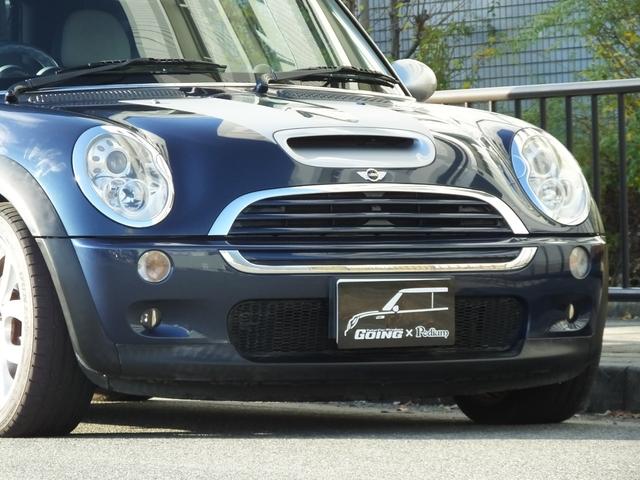 ＭＩＮＩ クーパーＳ　チェックメイト　特別限定仕様車・クロノメーターパッケージ・専用装備品・ｃａｒｒｏｚｚｅｒｉａ製Ｂｌｕｅｔｏｏｔｈ接続対応地デジナビ・バックカメラ・チェッカールームミラーカバー・１７ｉｎＡＷ・ボンネットデカール・ＥＴＣ（21枚目）
