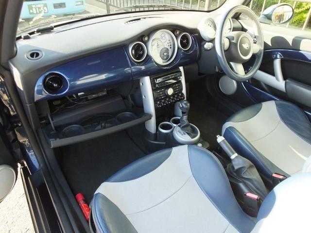 ＭＩＮＩ クーパーＳ　チェックメイト　特別限定仕様車・クロノメーターパッケージ・専用装備品・ｃａｒｒｏｚｚｅｒｉａ製Ｂｌｕｅｔｏｏｔｈ接続対応地デジナビ・バックカメラ・チェッカールームミラーカバー・１７ｉｎＡＷ・ボンネットデカール・ＥＴＣ（60枚目）