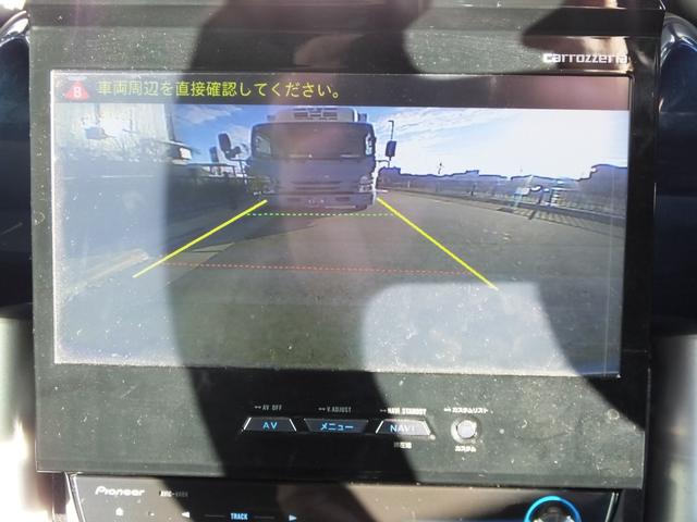 ＭＩＮＩ クーパーＳ　チェックメイト　特別限定仕様車・クロノメーターパッケージ・専用装備品・ｃａｒｒｏｚｚｅｒｉａ製Ｂｌｕｅｔｏｏｔｈ接続対応地デジナビ・バックカメラ・チェッカールームミラーカバー・１７ｉｎＡＷ・ボンネットデカール・ＥＴＣ（69枚目）