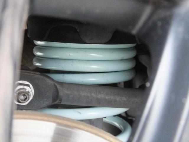 ＭＩＮＩ クーパーＳ　新品ＰＯＤＩＵＭ製ダウンサス・新品ＰＯＤＩＵＭ製フロントリップ・ＢＭＳ製Ｍ７２－Ｇ２　１７インチアルミホイール・ブラックサイドミラーカバー・ショートアンテナ・ボディー同色トランクリッド・ＥＴＣ（17枚目）