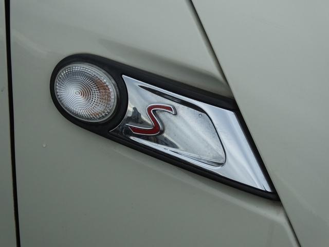 ＭＩＮＩ クーパーＳ　新品ＰＯＤＩＵＭ製ダウンサス・新品ＰＯＤＩＵＭ製フロントリップ・ＢＭＳ製Ｍ７２－Ｇ２　１７インチアルミホイール・ブラックサイドミラーカバー・ショートアンテナ・ボディー同色トランクリッド・ＥＴＣ（26枚目）