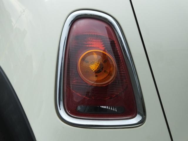 ＭＩＮＩ クーパーＳ　新品ＰＯＤＩＵＭ製ダウンサス・新品ＰＯＤＩＵＭ製フロントリップ・ＢＭＳ製Ｍ７２－Ｇ２　１７インチアルミホイール・ブラックサイドミラーカバー・ショートアンテナ・ボディー同色トランクリッド・ＥＴＣ（40枚目）