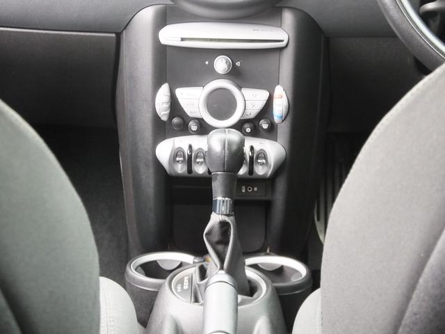 ＭＩＮＩ クーパーＳ　新品ＰＯＤＩＵＭ製ダウンサス・新品ＰＯＤＩＵＭ製フロントリップ・ＢＭＳ製Ｍ７２－Ｇ２　１７インチアルミホイール・ブラックサイドミラーカバー・ショートアンテナ・ボディー同色トランクリッド・ＥＴＣ（62枚目）