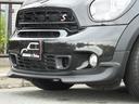 クーパーＳ　クロスオーバー　ＪＣＷ仕様・６ＭＴ・ＪＣＷフルエアロ・ＪＣＷ１８インチアルミホイール・メッキ部ブラックアウトカスタム・インナーブラックヘッドライト・ブルーステッチシート・可倒式アームレスト・ショートアンテナ・ＥＴＣ（33枚目）