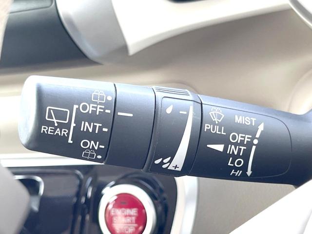 ２トーンカラースタイル　Ｇ　ＳＳパッケージ　ＳＤナビ（Ｐａｎａｓｏｎｉｃ）　バックカメラ　両側電動スライドドア　ドライブレコーダー　ビルトインＥＴＣ　ＨＩＤヘッド　オートライト　地デジ　オートエアコン　ドアバイザー(30枚目)