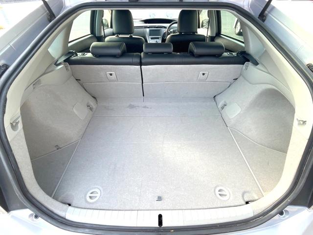 プリウス Ｇ　バックカメラ　禁煙車　ハーフレザーシート　パワーシート　ドラレコ　スマートキー　ＨＩＤヘッド　ビルトインＥＴＣ　クルコン　オートライト　オートエアコン　純正１５インチアルミ　Ｂｌｕｅｔｏｏｔｈ　ＣＤ（13枚目）